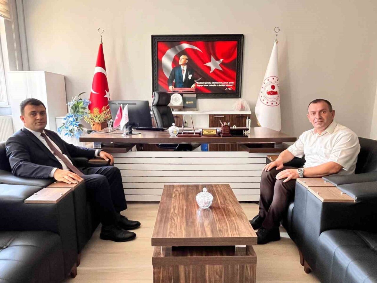 Patnos Kaymakamı Burak Dertlioğlu’ndan kurum ziyaretleri yaptı. Patnos Kaymakamı Burak