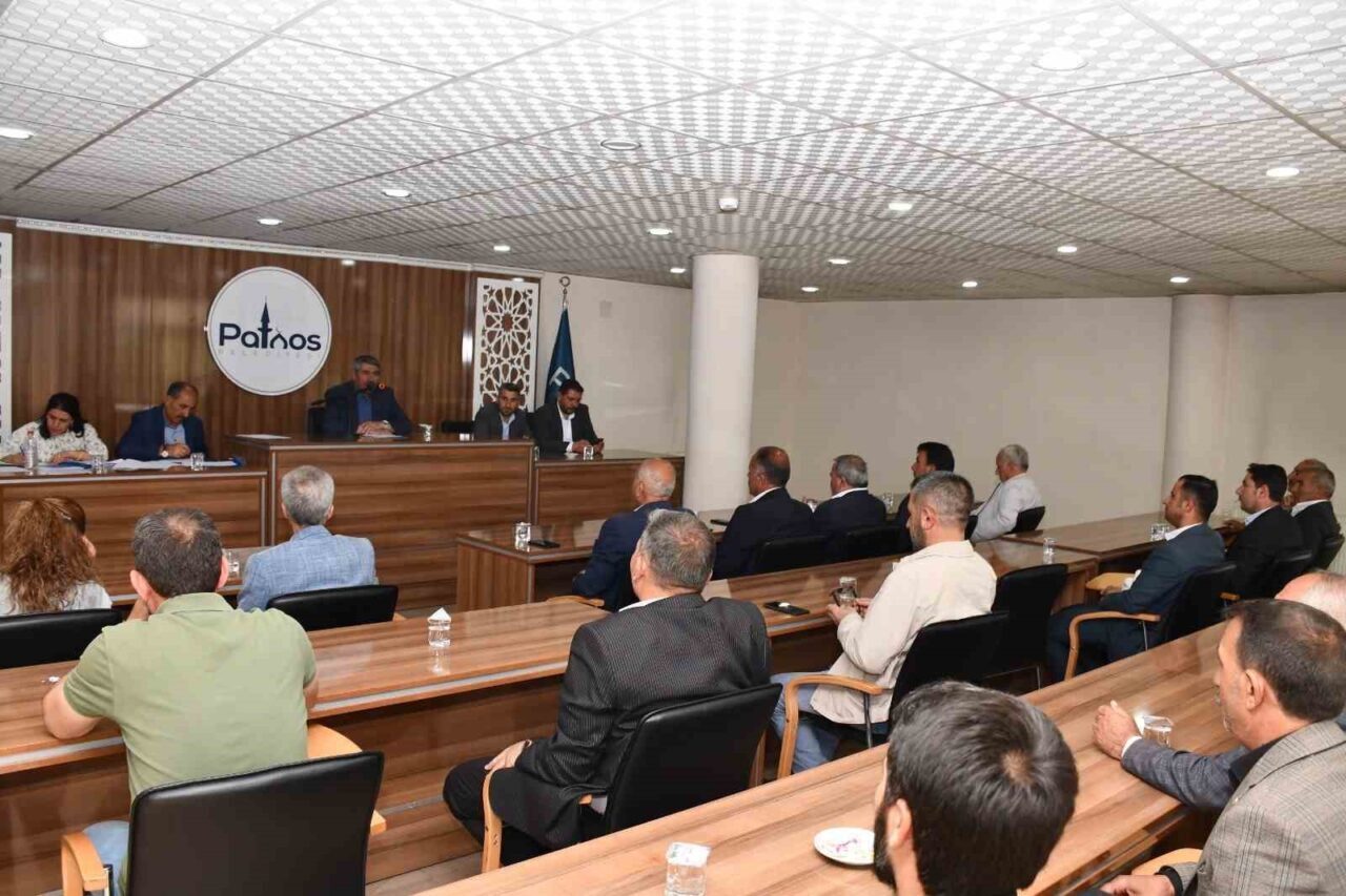 Patnos Belediyesi, aldığı yeni kararla ilçedeki bazı cadde ve sokakların