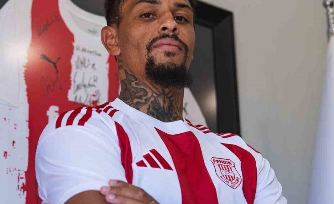 Pendikspor, İngiltere 3. Lig ekibi Rotherham United ile yollarını ayıran