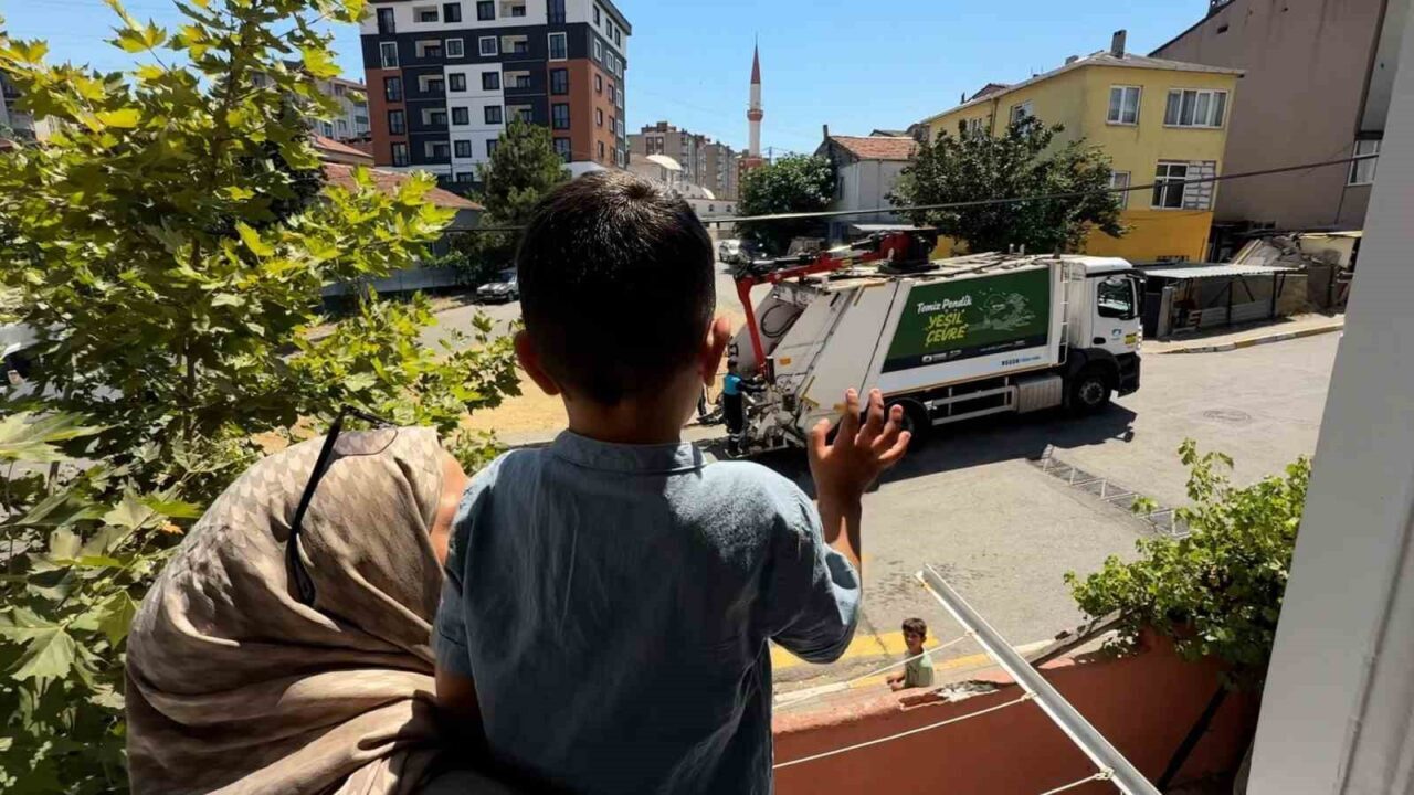 Pendik’te Baran Çevik isimli 3 yaşındaki minik çocuk ile belediyenin