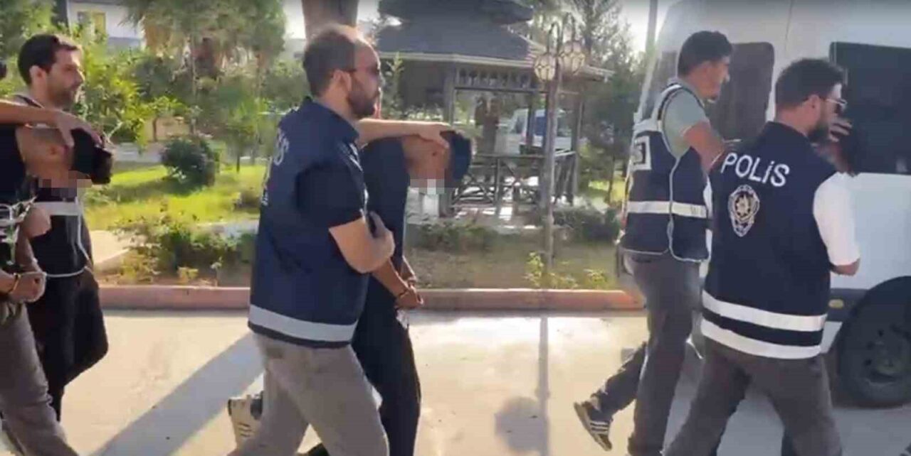 Aydın’ın Didim ilçesinde kendilerini Milli İstihbarat Teşkilatı (MİT) görevlisi olarak