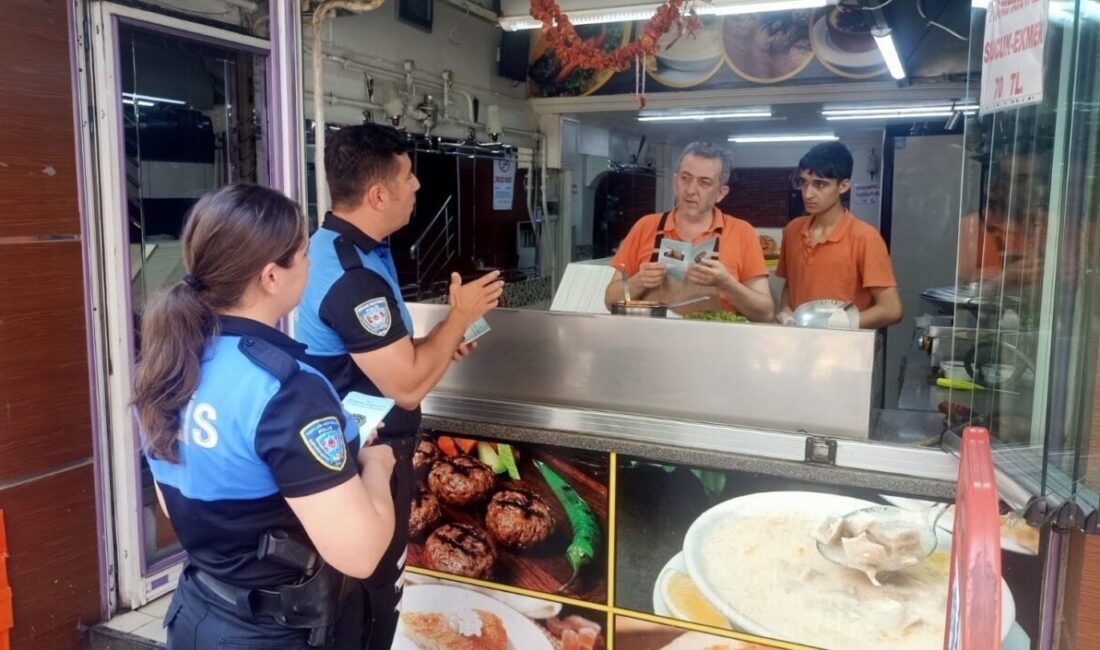 Afyonkarahisar İl Emniyet Müdürlüğü ekipleri, vatandaşları bilinçlendirme çalışmalarına çerçevesinde Ambaryolu