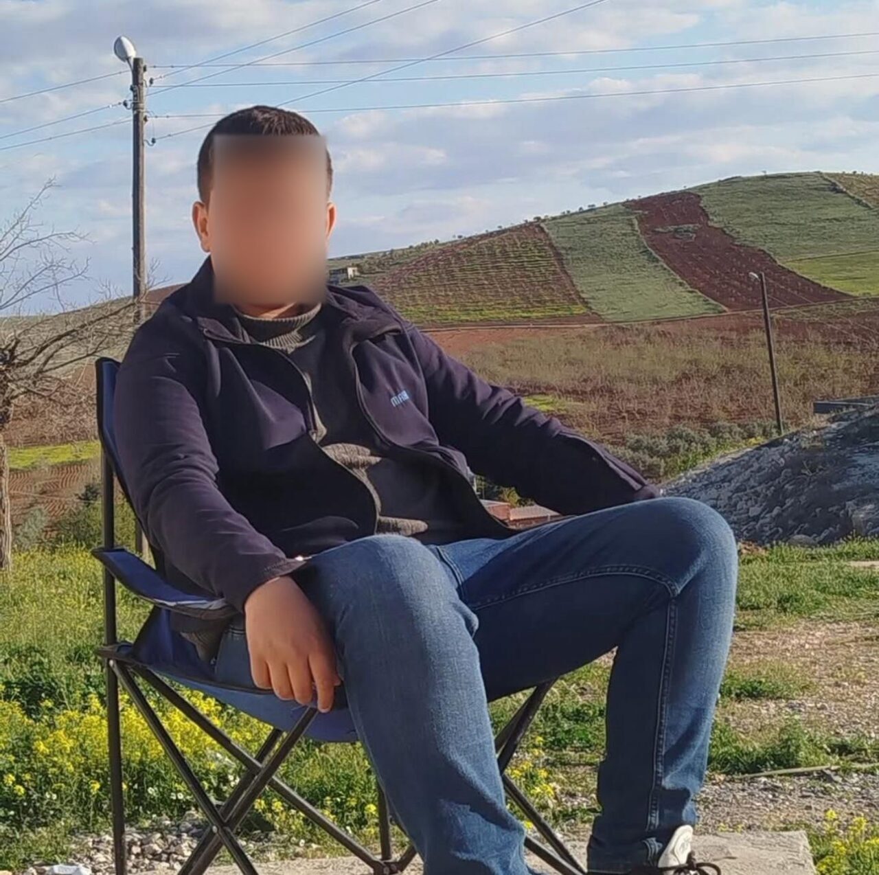 Şanlıurfa’nın Birecik ilçesinde pompalı tüfekle oynayan 15 yaşındaki çocuk, yanlışlıkla