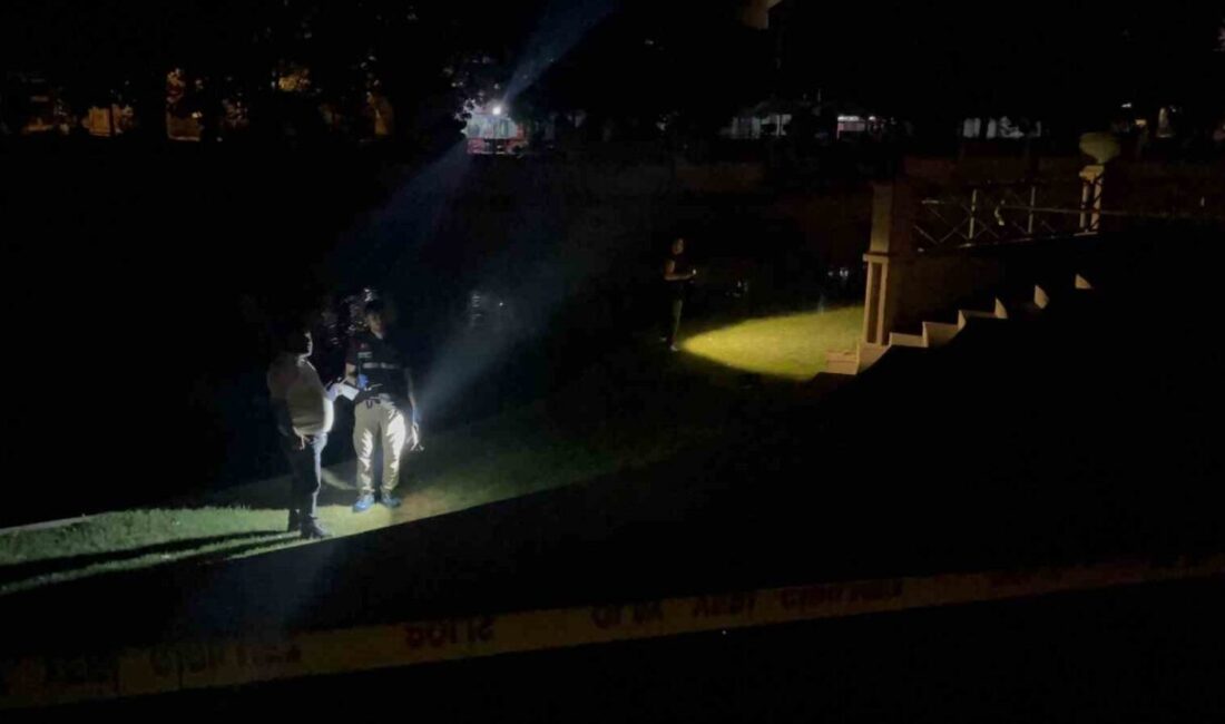 Eskişehir’de Porsuk Çayı kenarında fenalaşan iki alkollü şahıstan biri hayatını