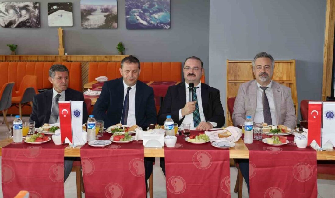 Atatürk Üniversitesi, 2025 Yükseköğretim Kurumları Sınavında (2025-YKS) üstün başarı gösteren