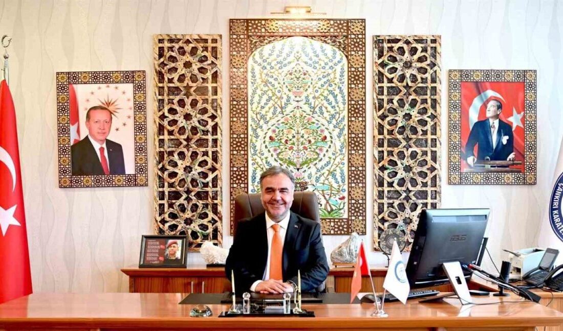 Çankırı Karatekin Üniversitesi Rektörü Prof. Dr. Mevlüt Karataş, YKS sonuçlarının