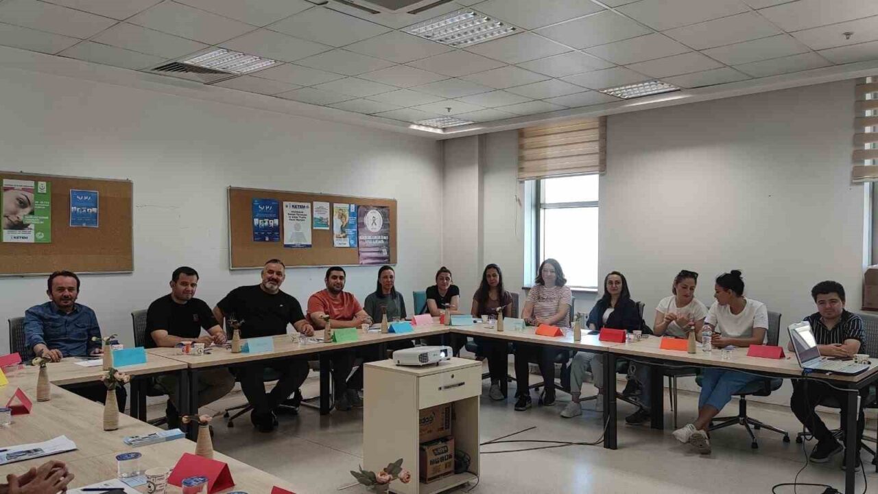 DÜZCE (İHA) – Sağlık Bakanlığı tarafından başlatılan sağlık okuryazarlığının arttırılması