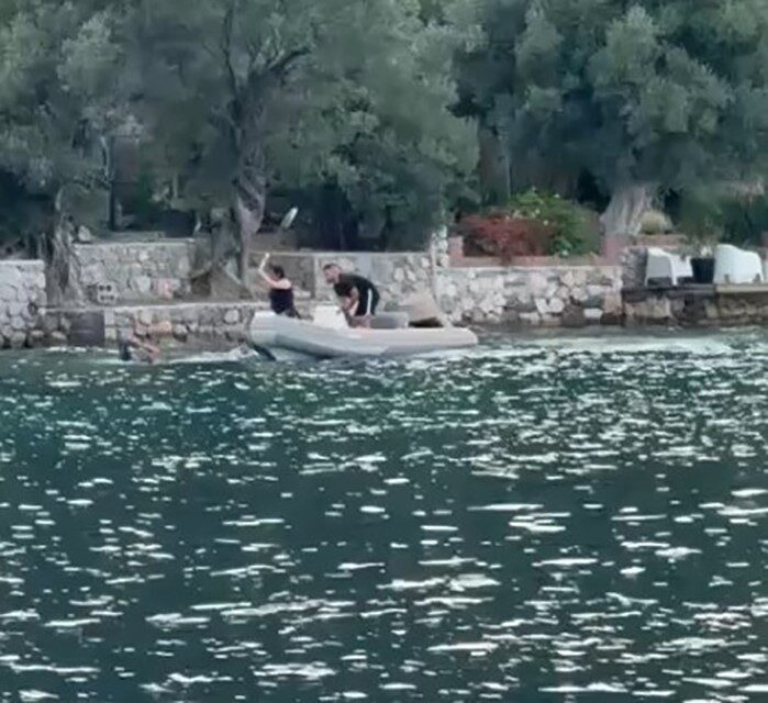Muğla’nın Marmaris ilçesinde tekneden çıkan kavga sonrası bir kişi hayatını