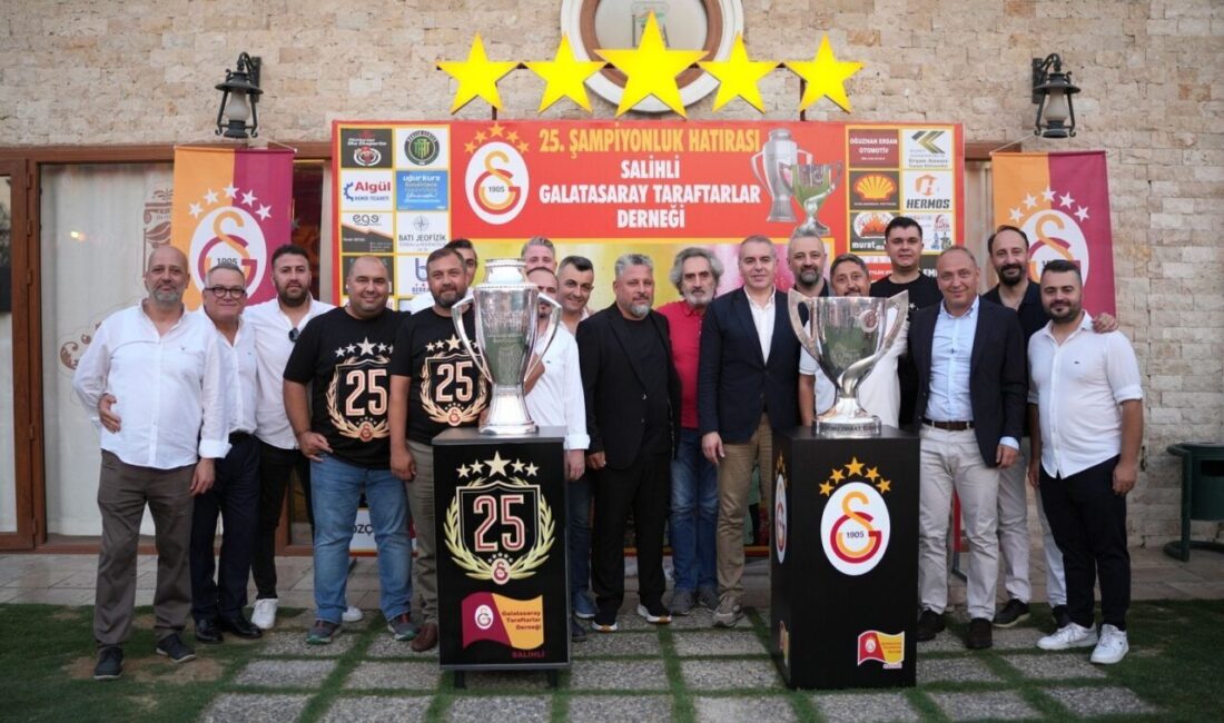 Trendyol Süper Lig’de 25. şampiyonluğuna ulaşan Galatasaray’ın lig kupası ve