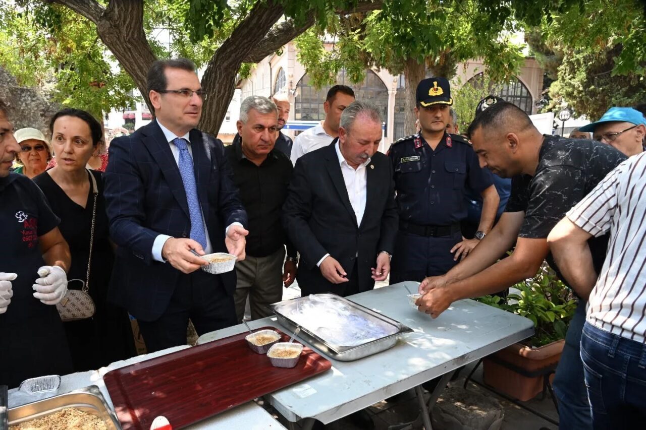 Manisa’nın Salihli ilçesindeki şehit aileleri, Muharrem ayı dolayısıyla tüm şehitler