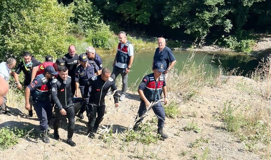 SAMSUN (İHA) – Samsun’un 19 Mayıs ilçesinde serinlemek için dere