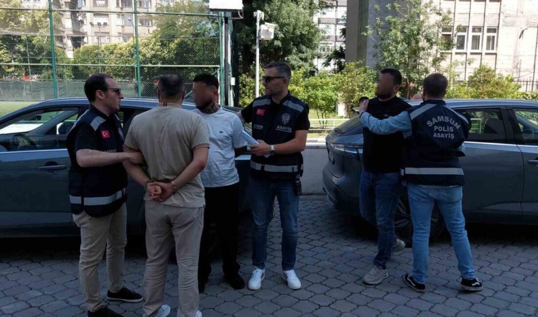 Samsun’un Atakum ilçesinde 2 kişinin bacağından yaralandığı eğlence mekanı önündeki