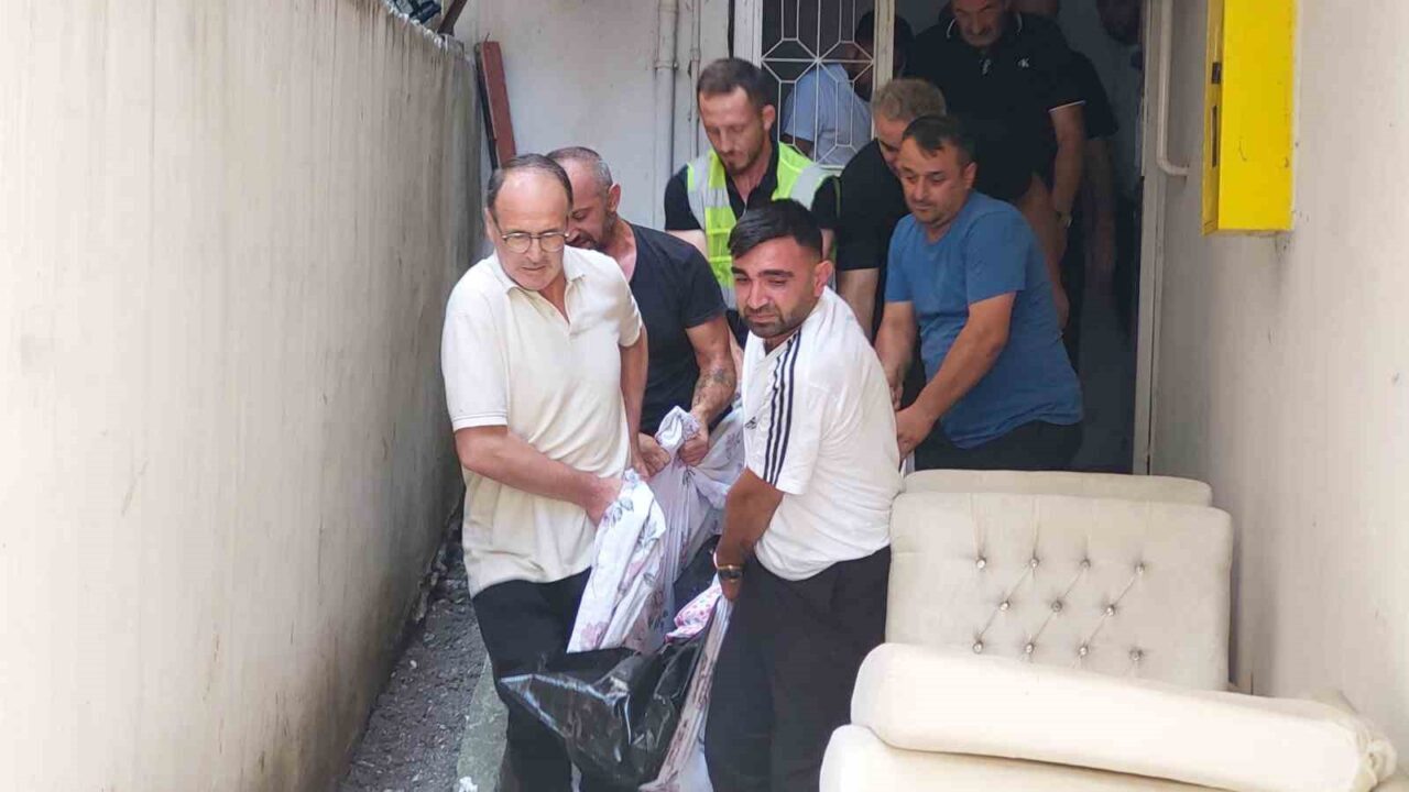 Samsun’da 29 yaşındaki genç arkadaşlarının evinde ölü olarak bulundu. Olay,