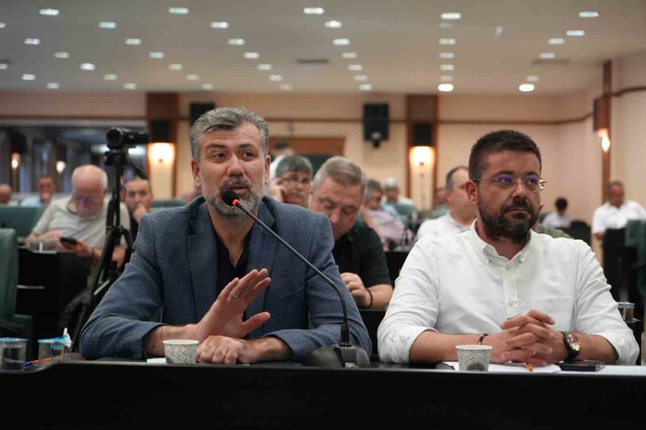 Samsun Büyükşehir Belediye Meclisi komisyon toplantısında, Tekkeköy ilçesinde 170 bin