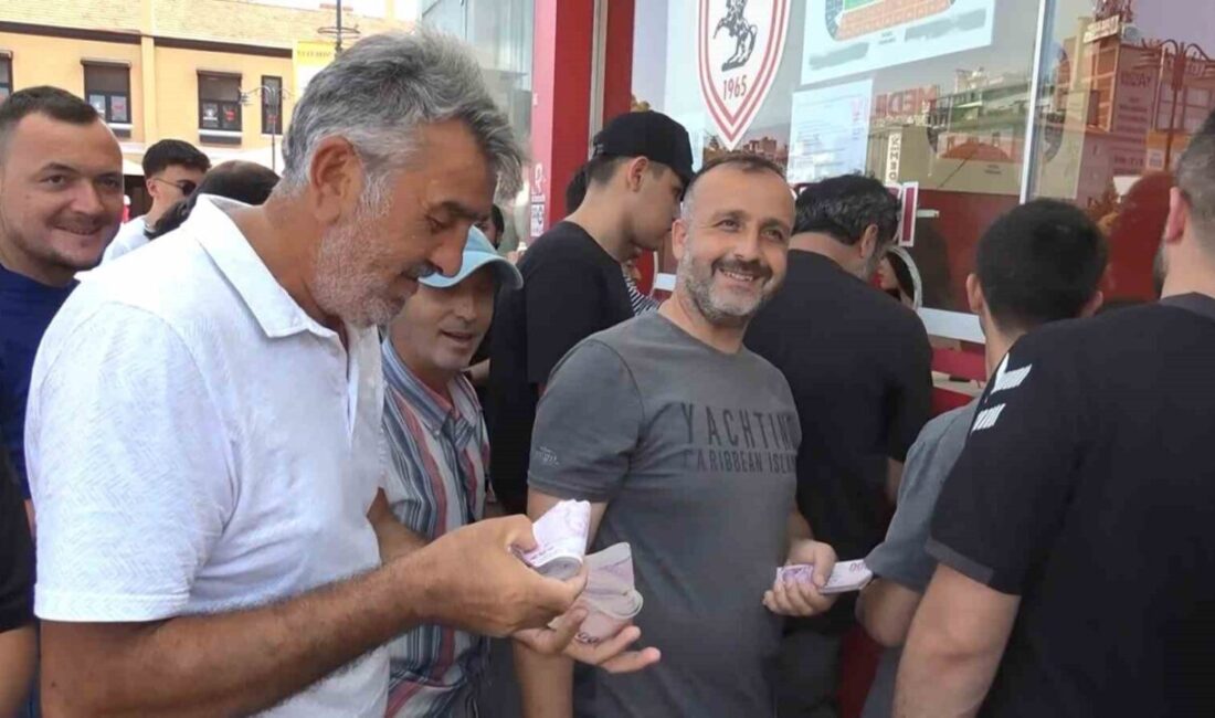 Samsunspor’un yeni sezon kombine biletleri bugün satışa çıktı. ’Biletinial’ firmasının
