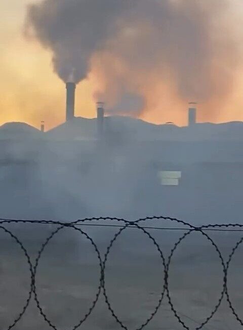 Türkiye’nin önemli sanayi şehirlerinden biri olan Bursa’da, fabrika bacalarından metrelerce