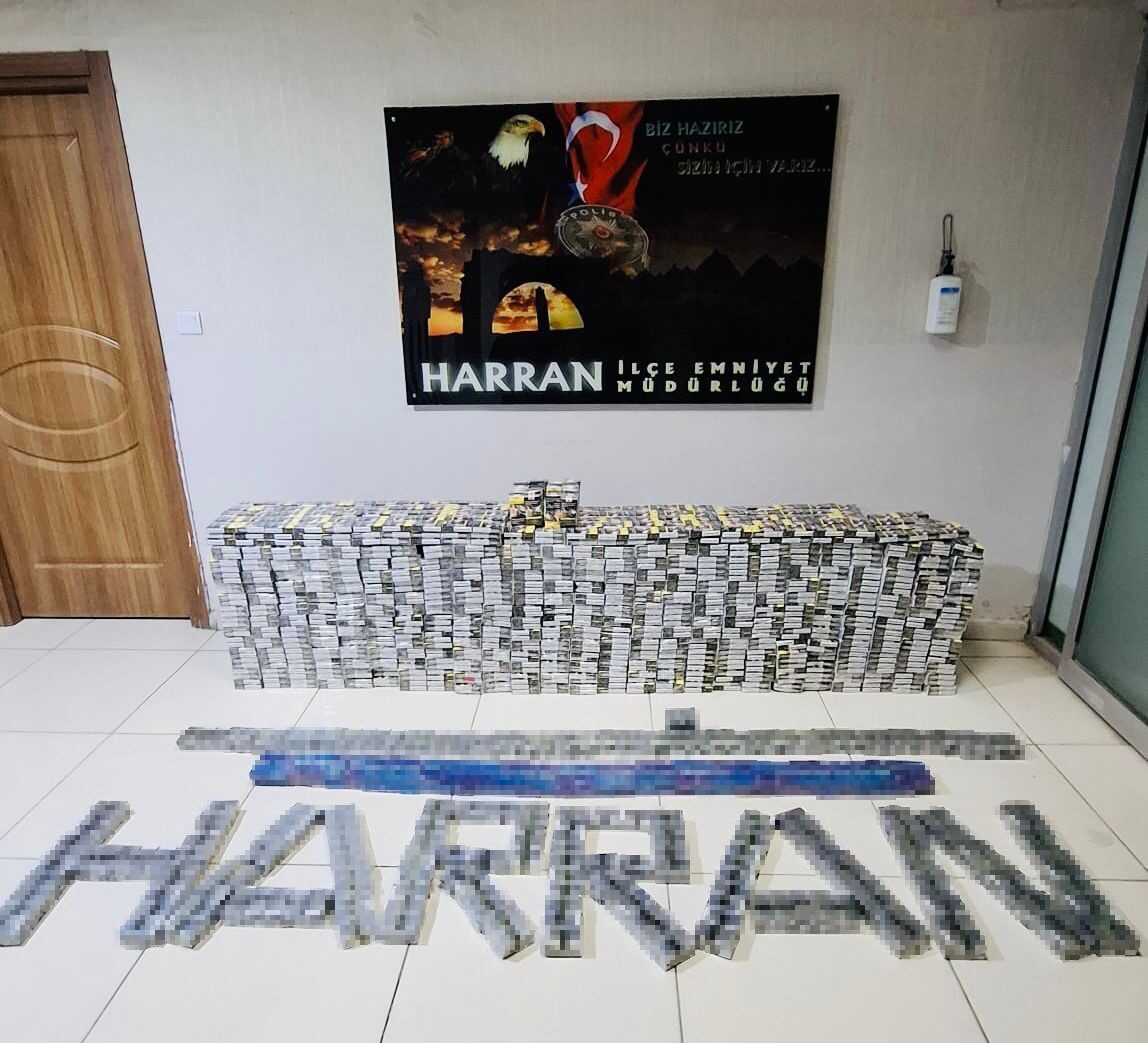 Şanlıurfa’nın Harran ilçesinde 4 bin 134 paket kaçak sigara ele