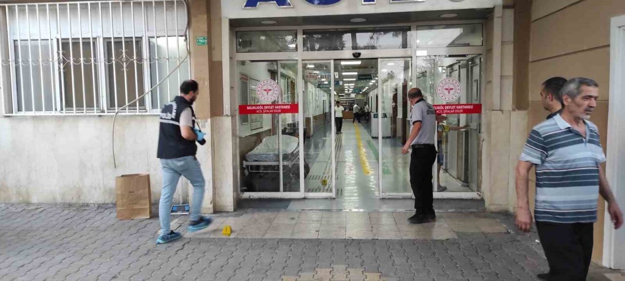 Şanlıurfa’da bir hasta tarafından bıçaklı saldırıya uğrayan acil doktoru ve