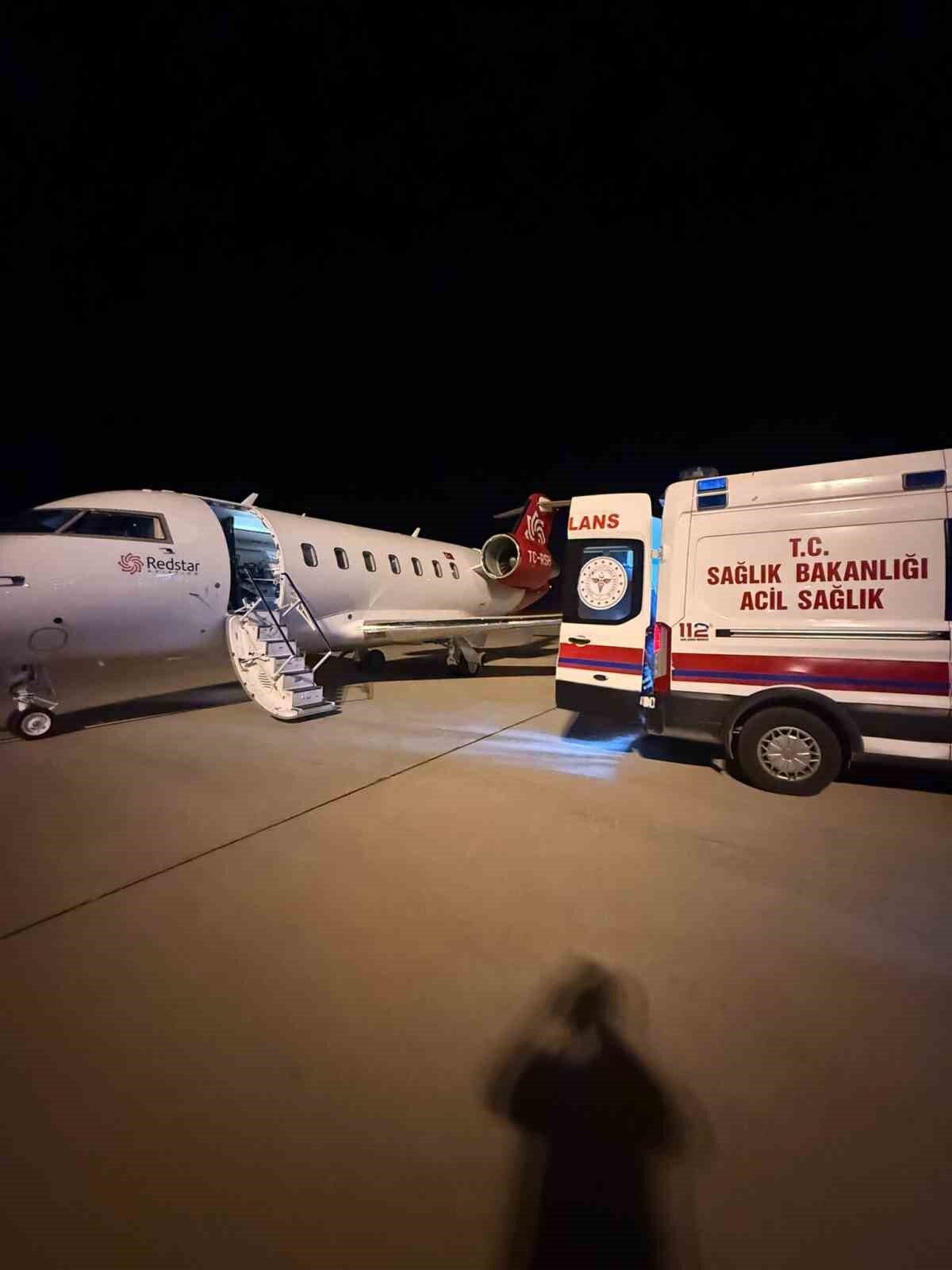 Şanlıurfa’da kalp rahatsızlığı bulunan 10 günlük bebek, ambulans uçakla İstanbul’a