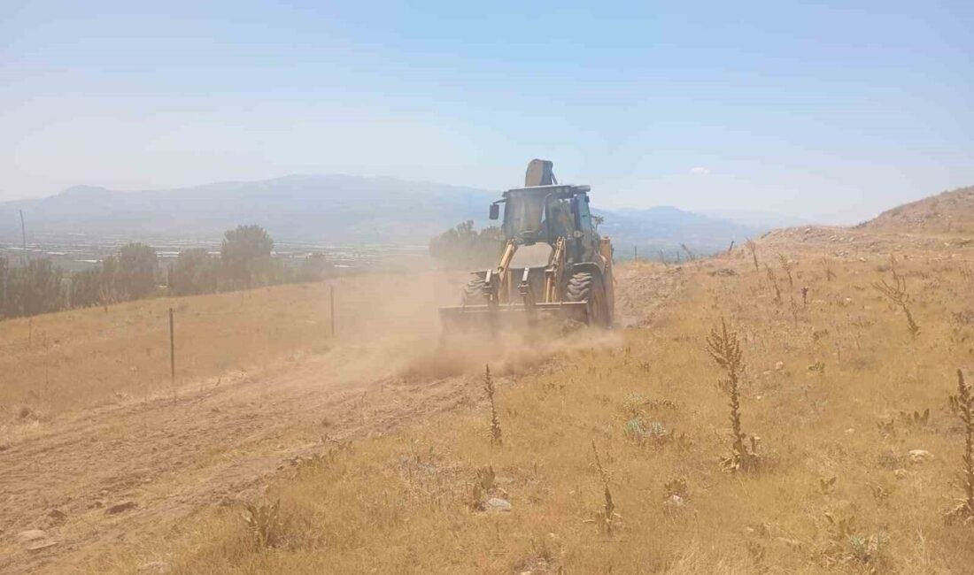 Manisa’nın Sarıgöl ilçesine bağlı Çavuşlar Mahallesi’nde, yaz aylarında artan orman