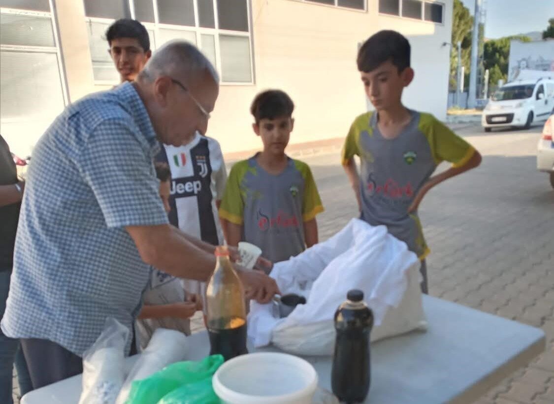 Manisa’nın Sarıgöl ilçesinde Üzüm Kooperatifi Başkanı ve aynı zamanda Türk