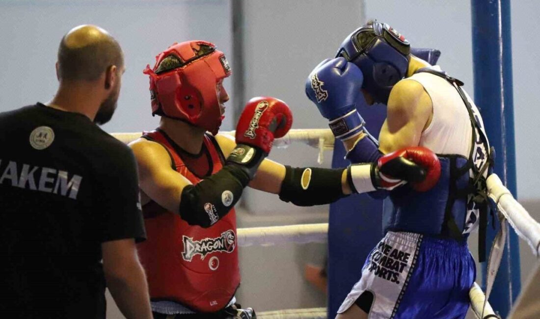 Manisa’nın Saruhanlı ilçesi ilk kez düzenlenen Muaythai organizasyonuna ev sahipliği
