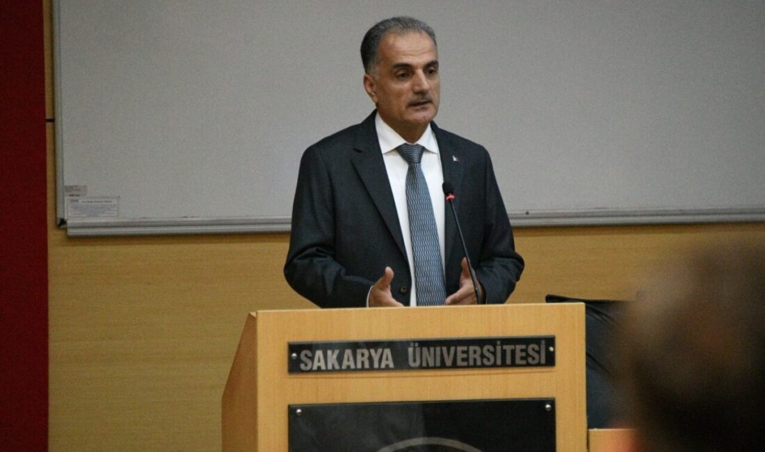 Sakarya Üniversitesi Bilim İletişimi Ofisi tarafından düzenlenen Bilim Söyleşileri serisinin