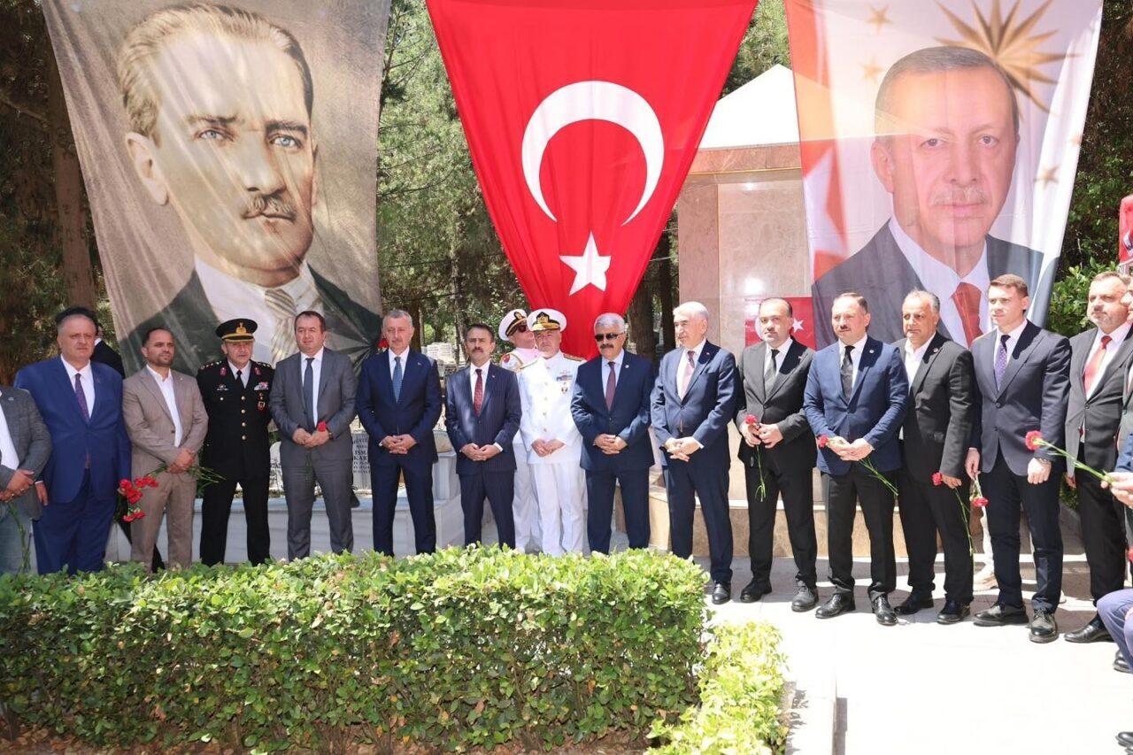 15 Temmuz Demokrasi ve Milli Birlik Günü dolayısıyla Kocaeli’nin İzmit