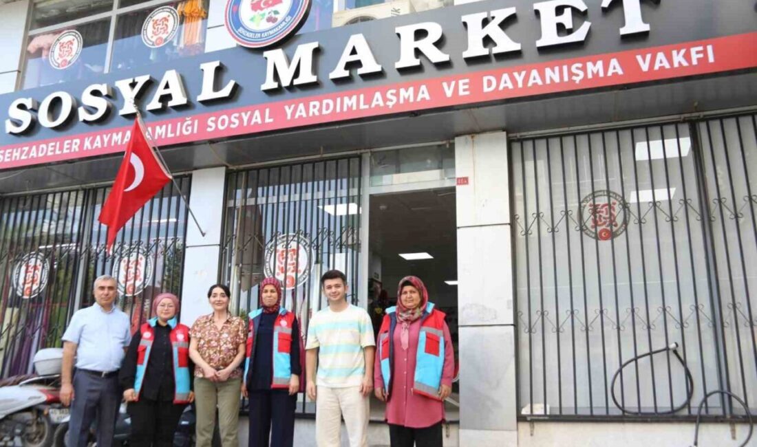 Manisa’nın Şehzadeler ilçesinde Şehzadeler Kaymakamlığı Sosyal Yardımlaşma ve Dayanışma Vakfı’na