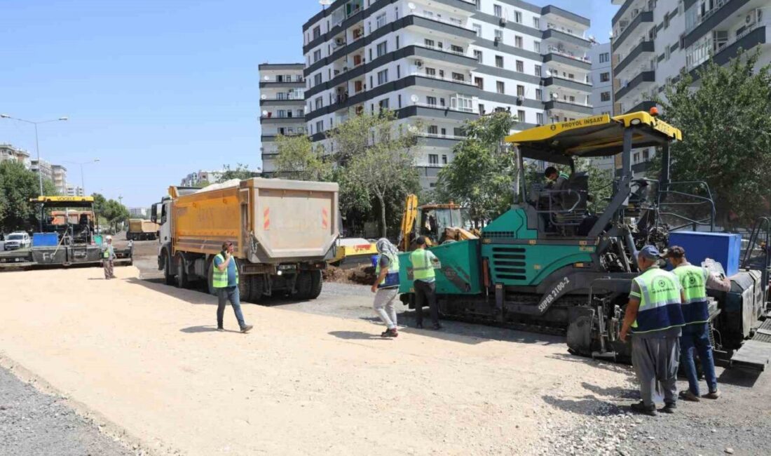 Diyarbakır Büyükşehir Belediyesi, Selahaddin Eyyubi Bulvarı’nda gerçekleştirdiği altyapı güçlendirme çalışmalarıyla
