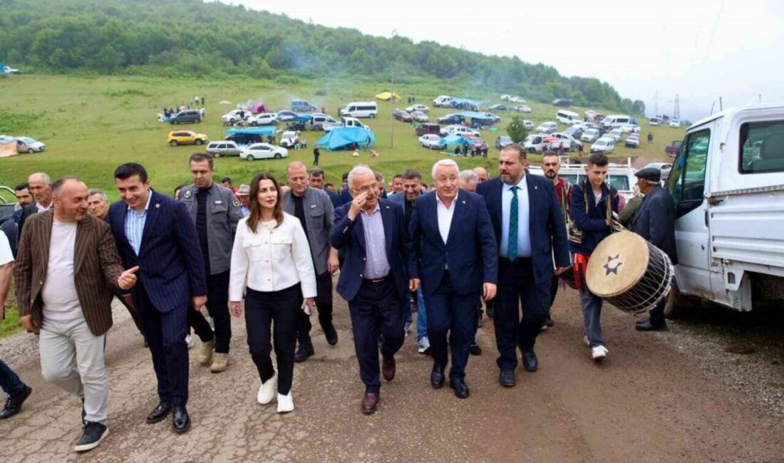 Ordu Büyükşehir Belediye Başkanı Dr. Mehmet Hilmi Güler, Gölköy ilçesinde