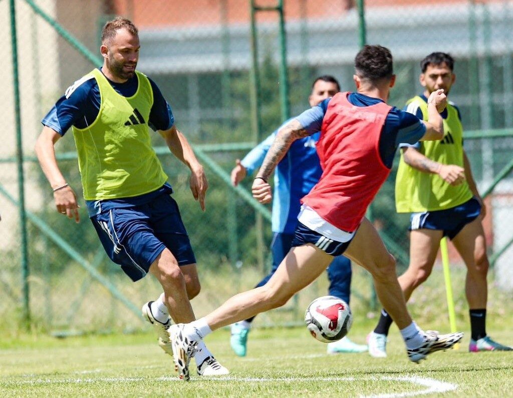 Erzurumspor FK Teknik Direktörü Serkan Özbalta, karakter seviyesi yüksek, iş