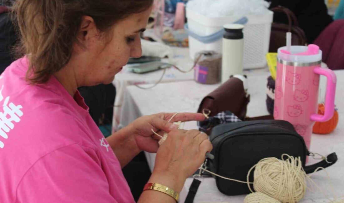 Siirt’te kadın girişimci Selda Mülayim, kurduğu atölyede bölgedeki kadınlara hem