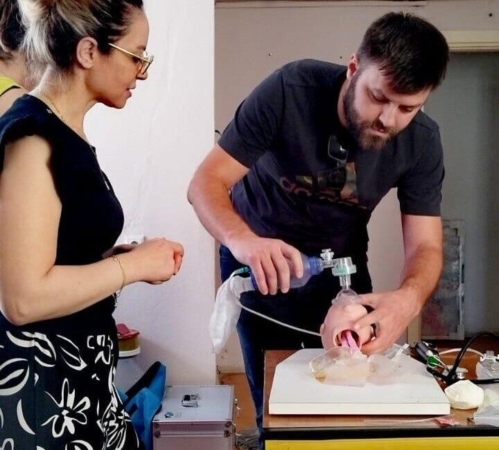 Sinop’ta 112 ekiplerine, doğum öncesi ve sonrası acil durumlara müdahale