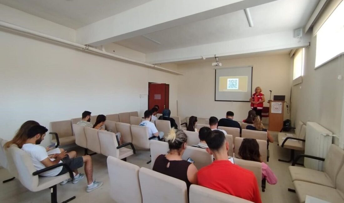 Sinop’ta evlilik hazırlığındaki çiftlere yönelik rehberlik ve bilgilendirme eğitimi verildi.