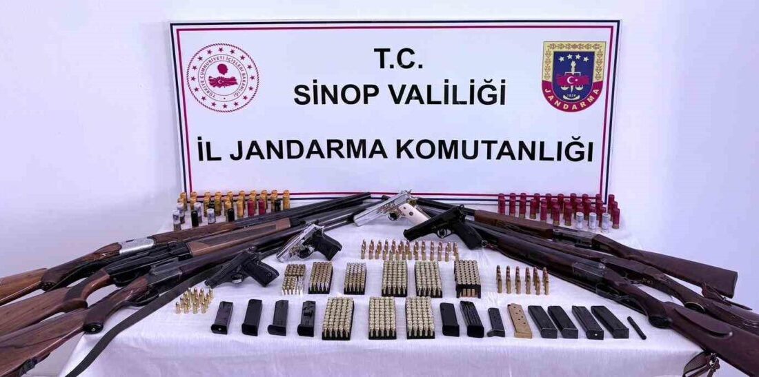Sinop’un Türkeli ilçesinde jandarma ekiplerince gerçekleştirilen operasyonda çok sayıda ruhsatsız