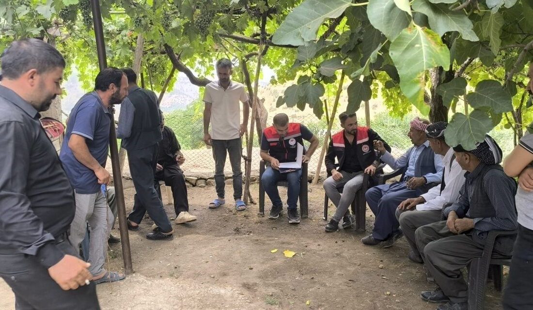 Şırnak İl Tarım ve Orman Müdürlüğü ekipleri, Güneyçam köyünde üreticilerle