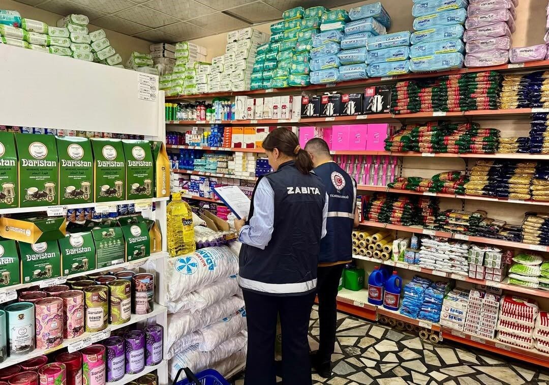 Şırnak Belediyesi Zabıta Müdürlüğü ile Ticaret İl Müdürlüğü ekipleri, kent