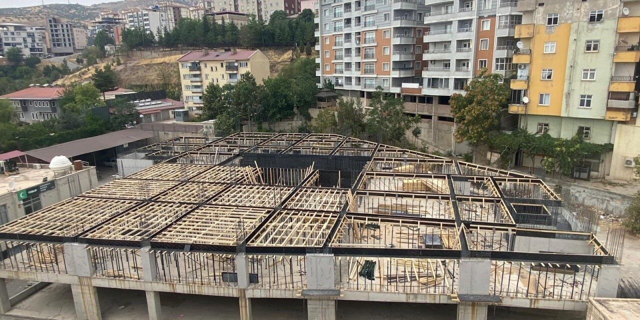 Şırnak Belediyesi’nin şehirdeki park sorununu çözmek ve sosyal yaşamı canlandırmak