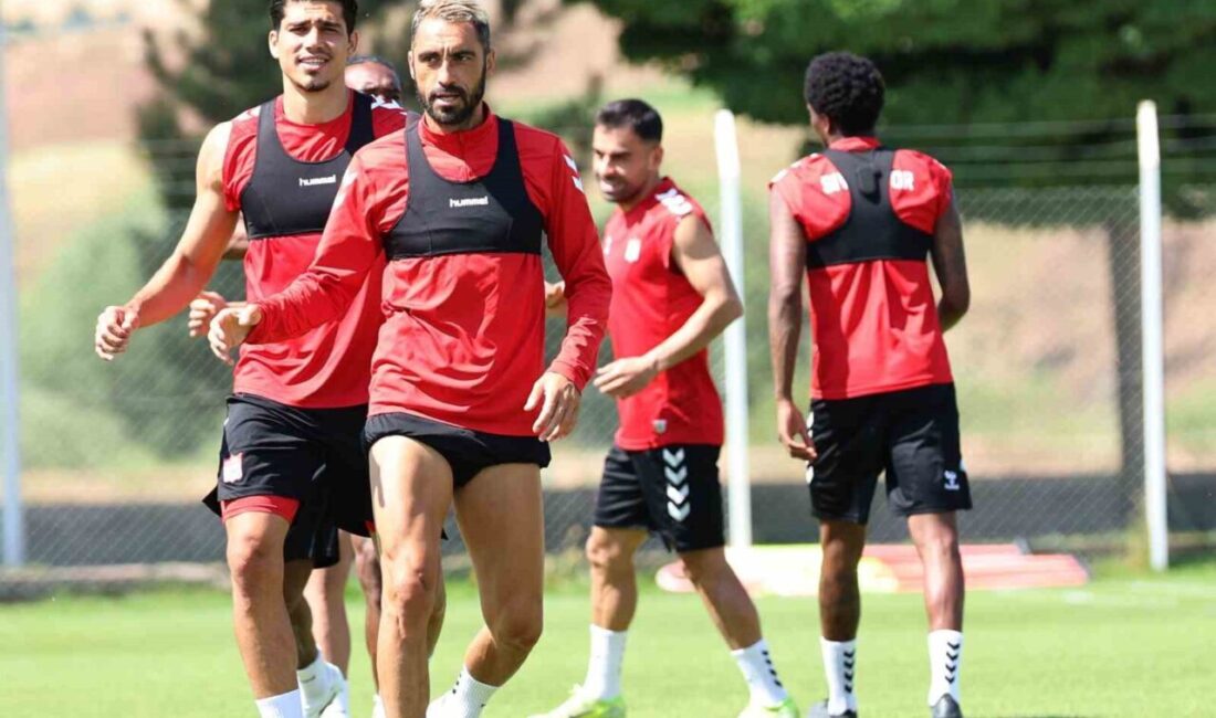 Yeni sezon hazırlıklarını Sivas’ta sürdüren Sivasspor, kampın 14. gününü sabah