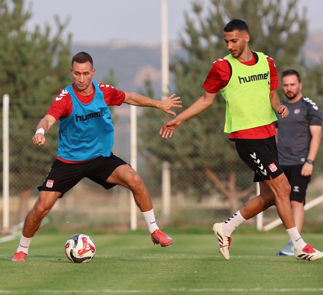 Trendyol 1. Lig 2025-2026 sezonunun ilk haftasında deplasmanda Erzurumspor FK