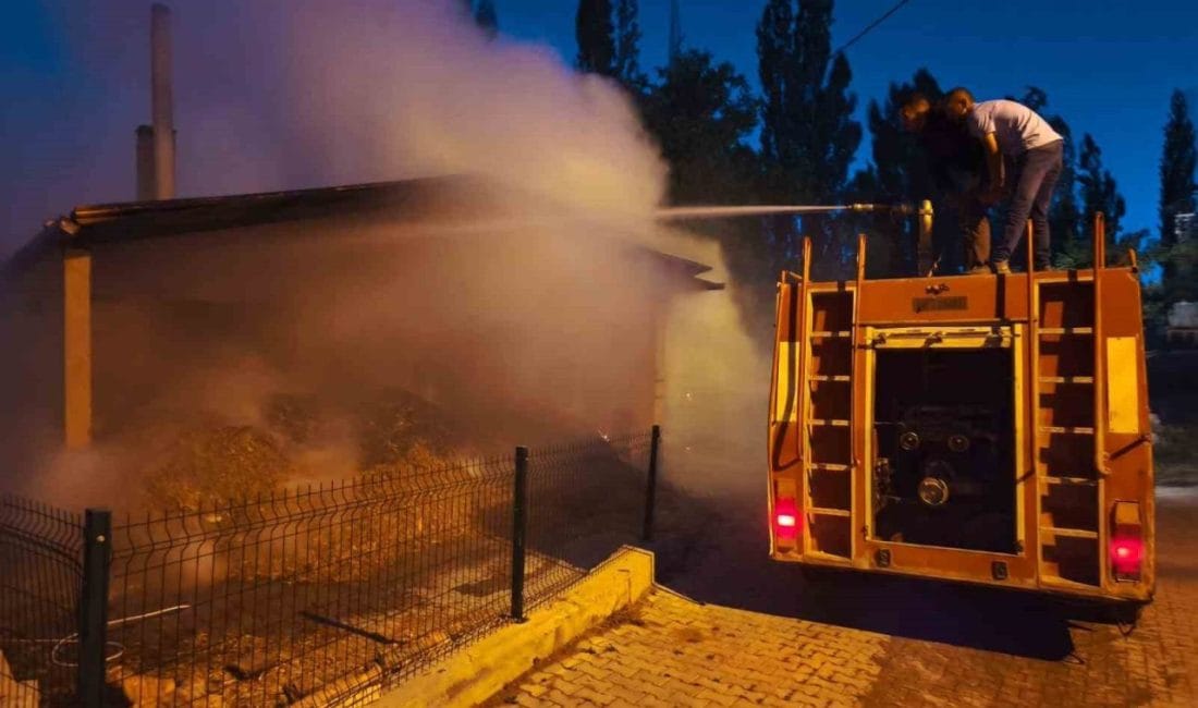 Sivas’ta Sızır Belediyesi’ne ait yufka üretim tesisinde yangın çıktı. Edinilen