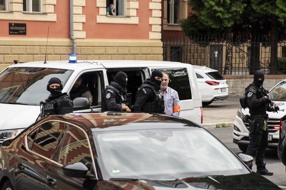 Slovakya Başbakanı Robert Fico’ya bir yıldan uzun bir süre önce