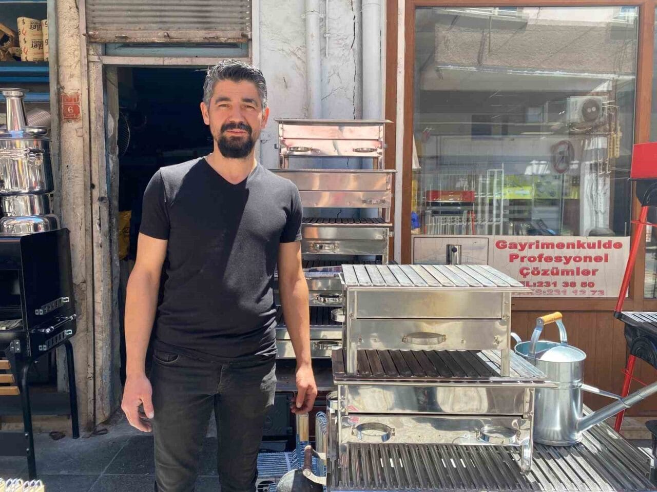 Eskişehir’de mangal satışı Gökhan Duru isimli esnaf, satışlarının son zamanlarda