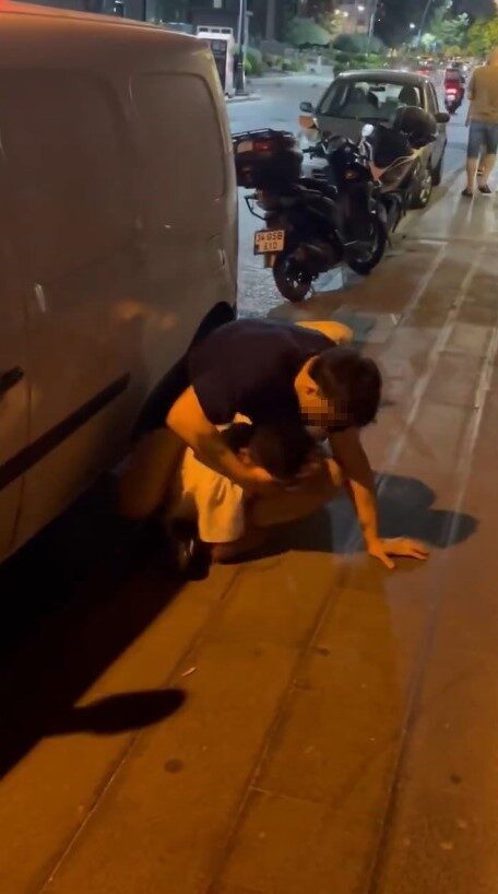 Üsküdar’da sosyal medya platformu üzerinden birbirlerine hakaret eden şahısların buluşmasında