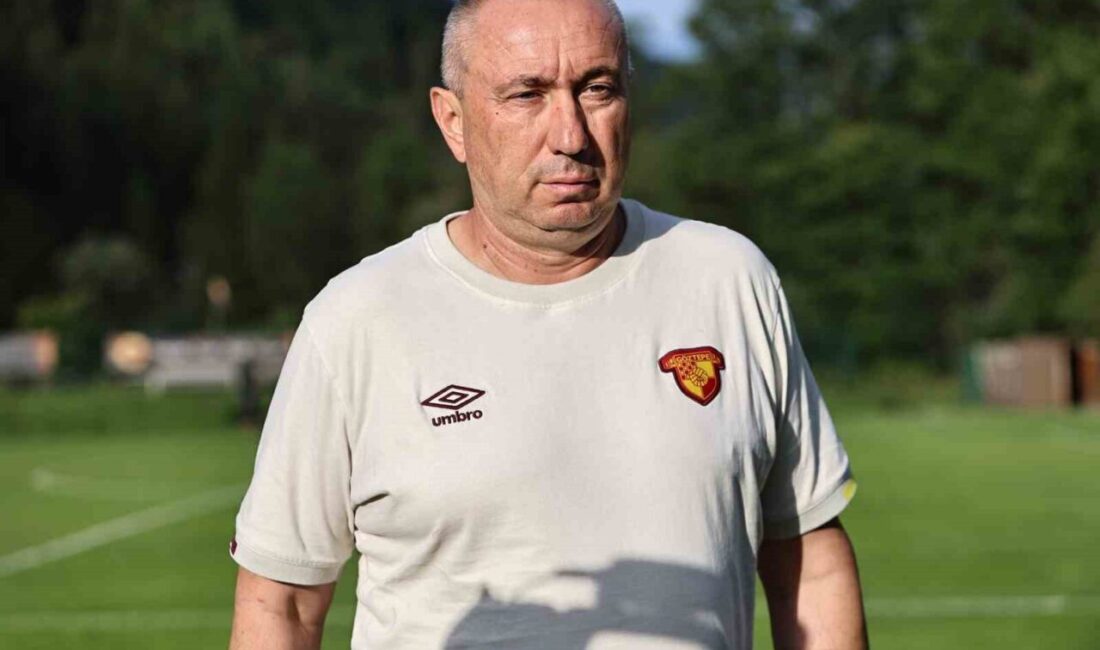 Göztepe Teknik Direktörü Stanimir Stoilov, “Transfer devam ederken 1-2 transfer,