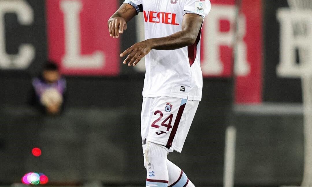 Kayserispor, son olarak Trabzonspor forması giyen Stefano Denswil ile anlaşmaya