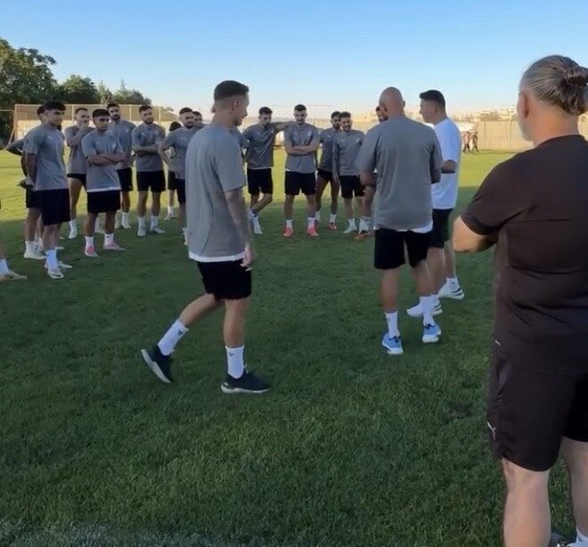 Bordo-beyazlı ekibin yeni transferleri Süleyman Özdamar ile Hakan Yavuz takımla