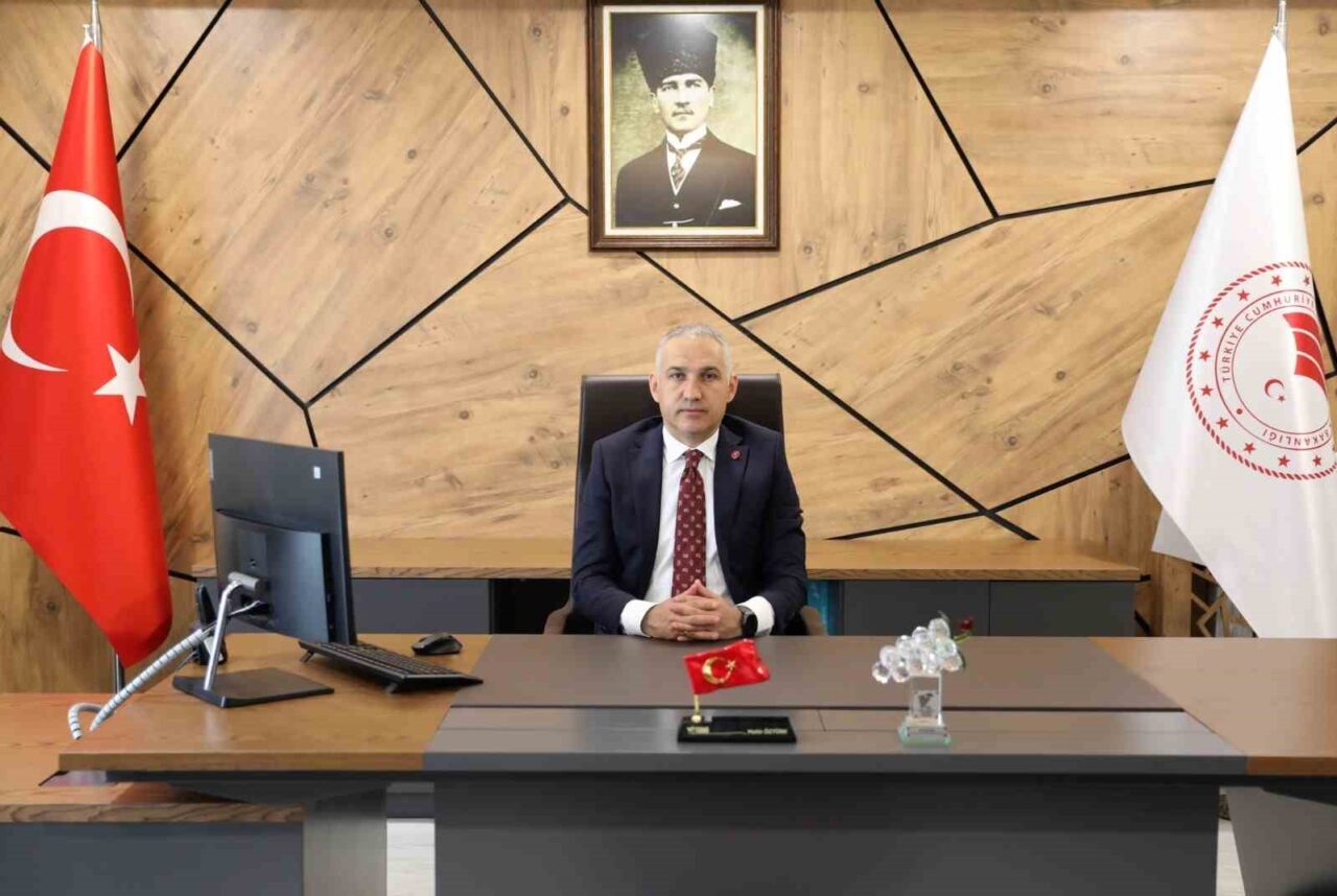 Manisa İl Tarım ve Orman Müdürü Metin Öztürk, sofralık Sultani