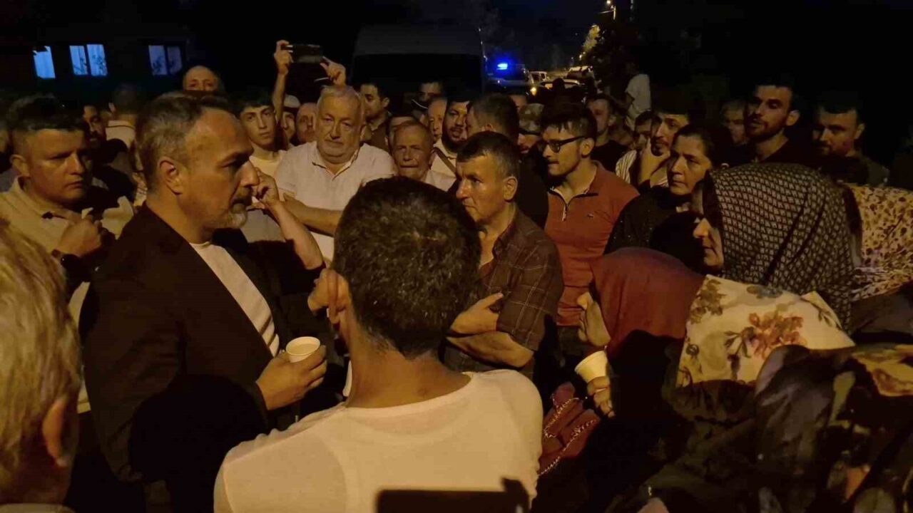 Düzce’nin Gümüşova ilçesine bağlı Hacıkadirler, Kahveleryanı ve Adaköy’de yaşayan vatandaşlar,